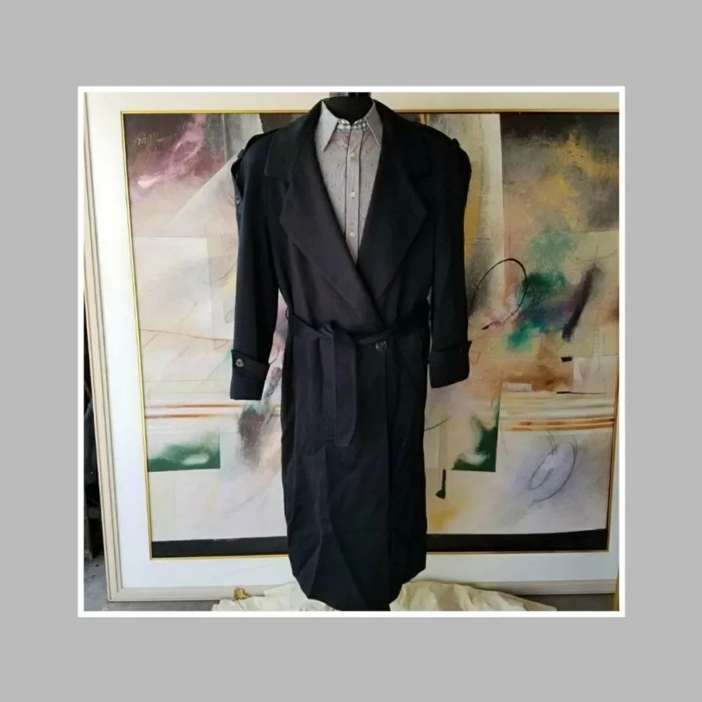 Bachrach double breast Top Coat, 51 inches long Size 36